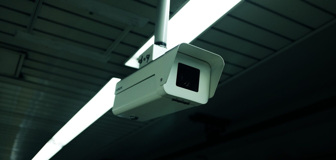 stocksnap-cctv-2596537_1920
