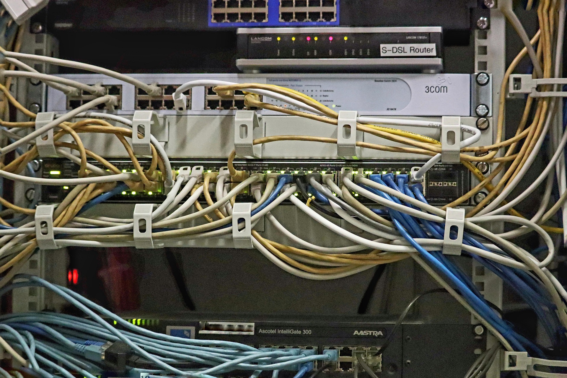 tho-ge-server-7014602_1920